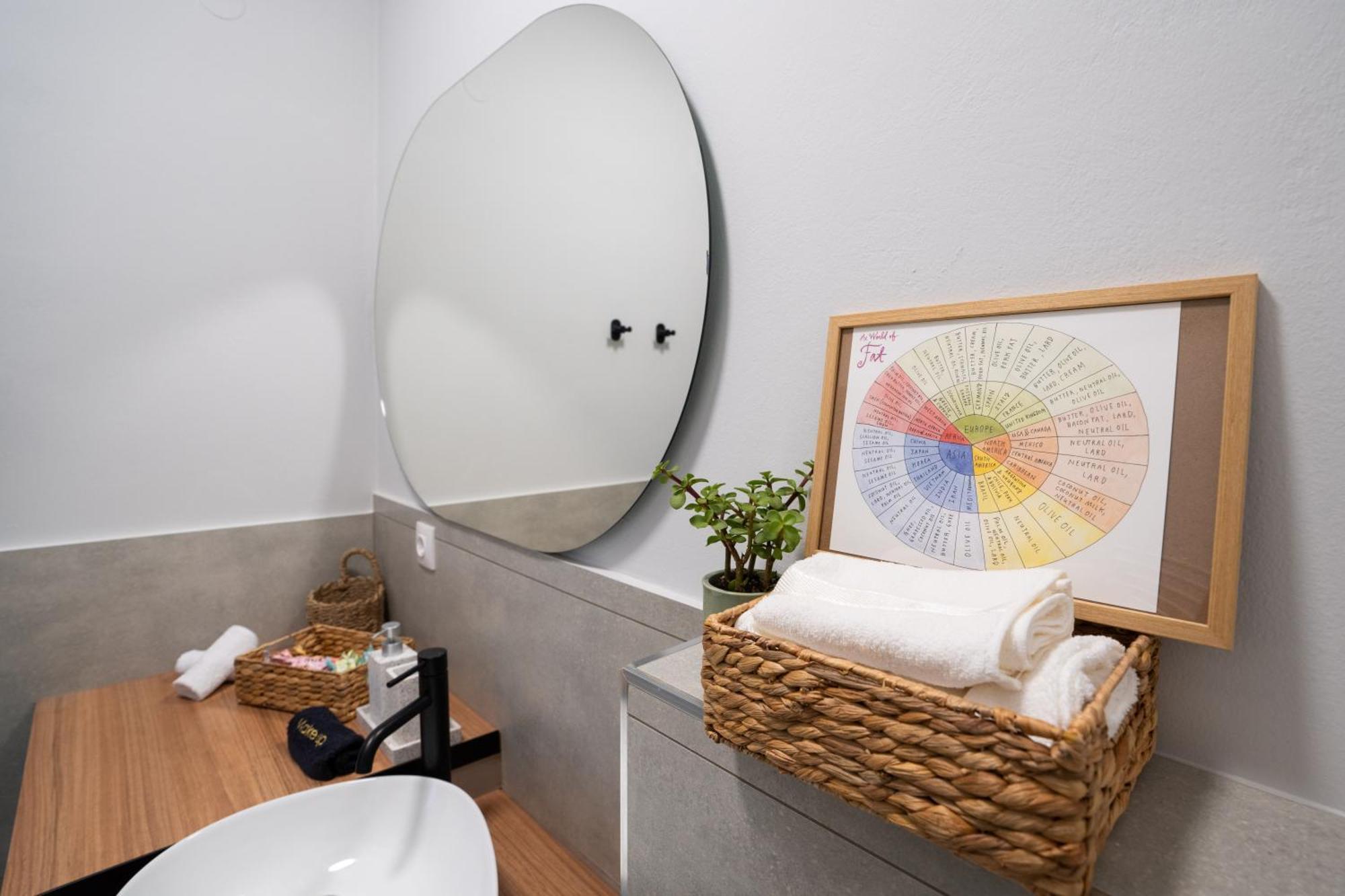 Nyx Guesthouse Tripoli Luaran gambar