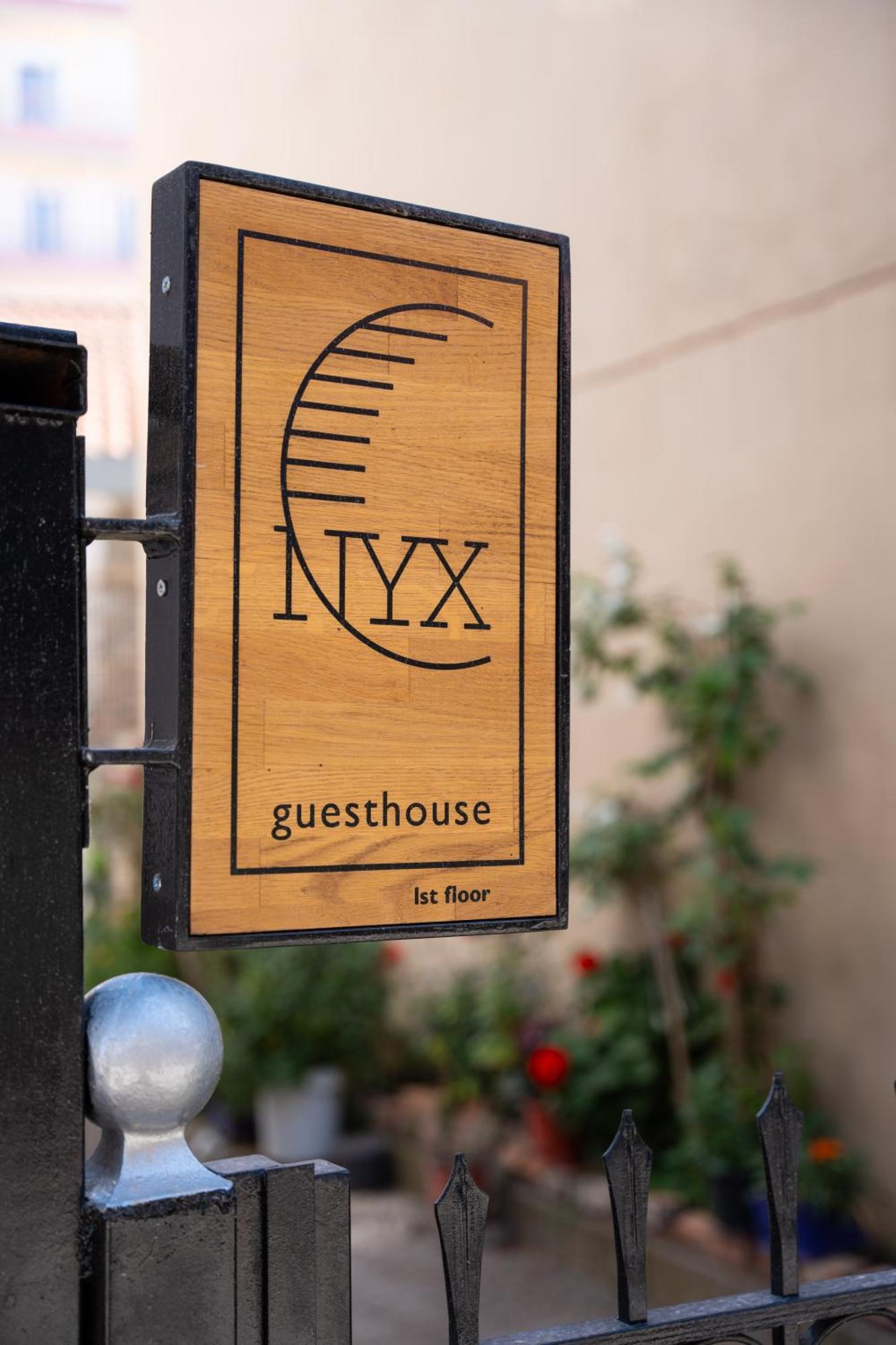 Nyx Guesthouse Tripoli Luaran gambar
